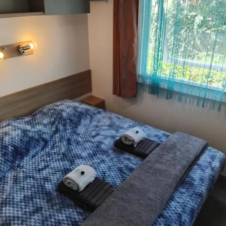Campeggio Mobil Glamping Confort D'un Sans Les Contraintes Piscine Promotion Septembre 3 - 2 Sdb -climatisé - 300m De La - Piscine - Parking - Hyères